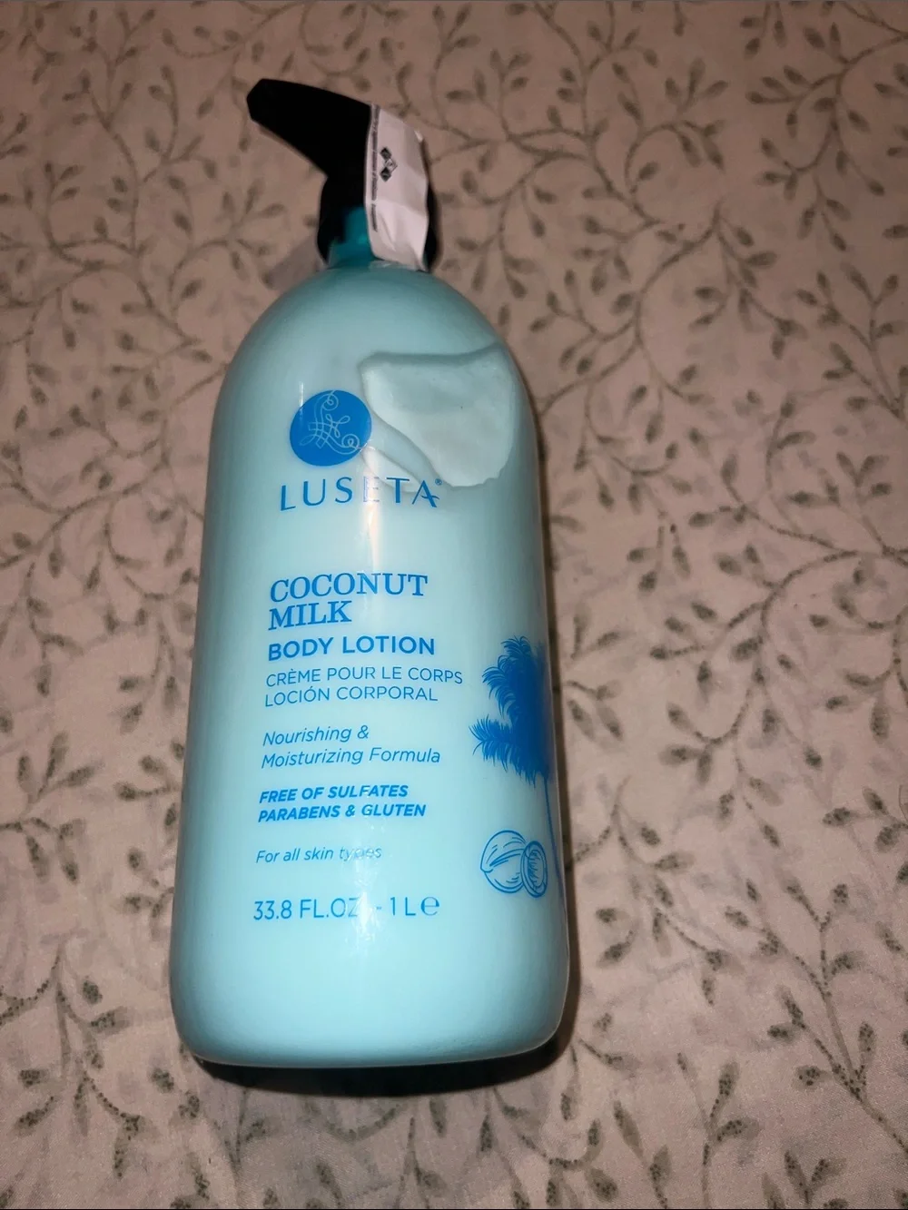 Luseta Coconut Milk Body Lotion New 33.8 fl.oz free of Paraben & Sulfates.  New.